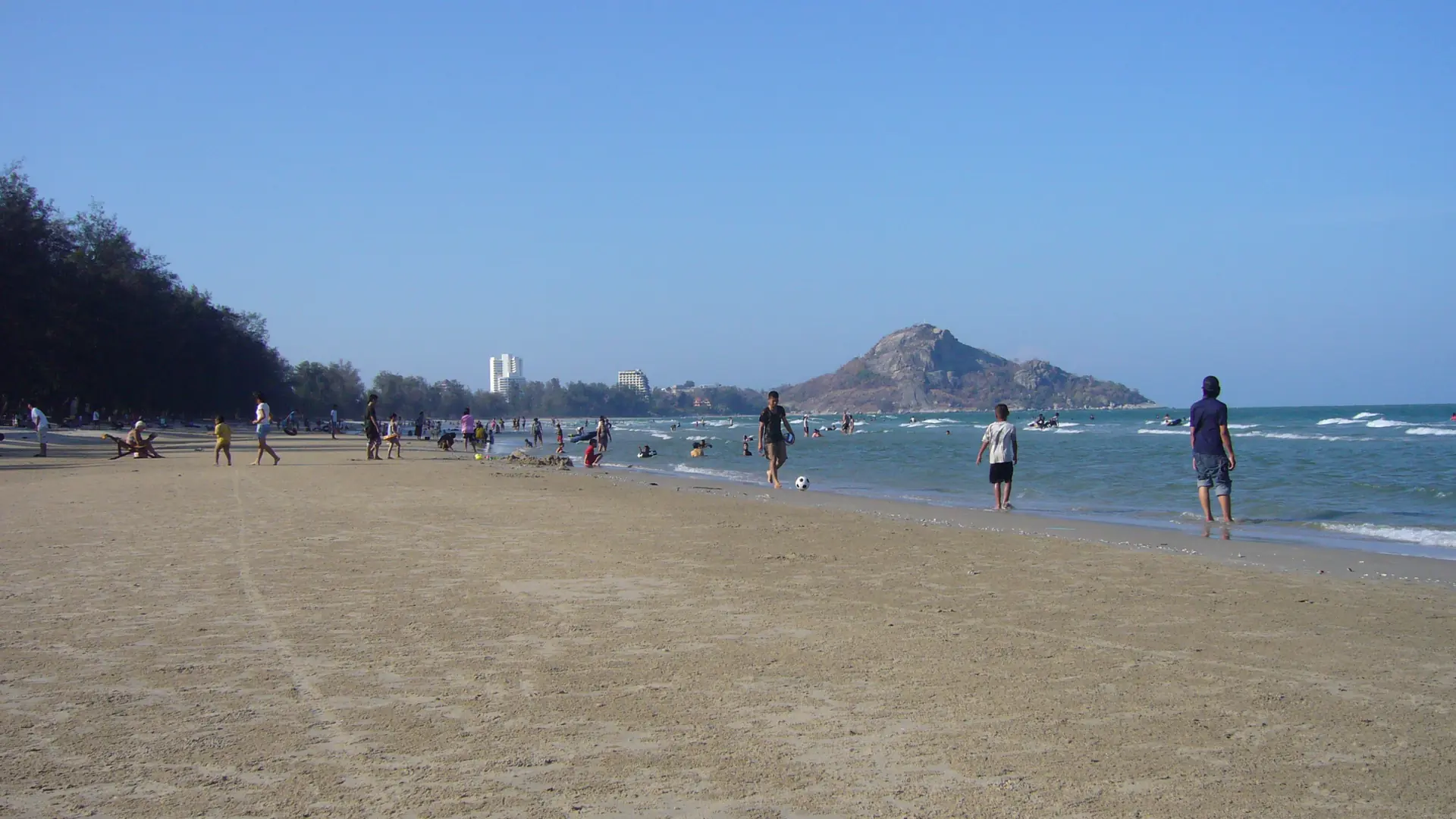 Wide sandy Hua Hin Beach stretching along the Gulf of Thailand
