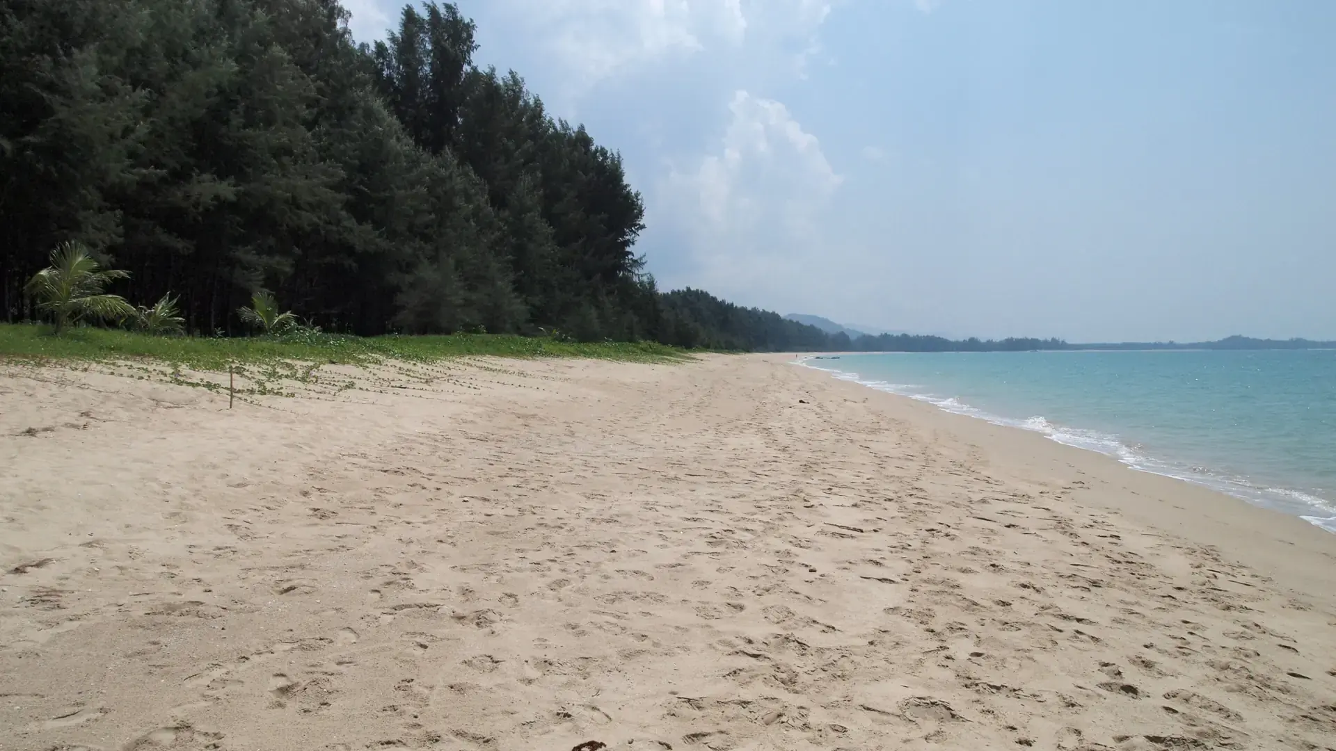 A sandy beach on the wider Khao Lak coast