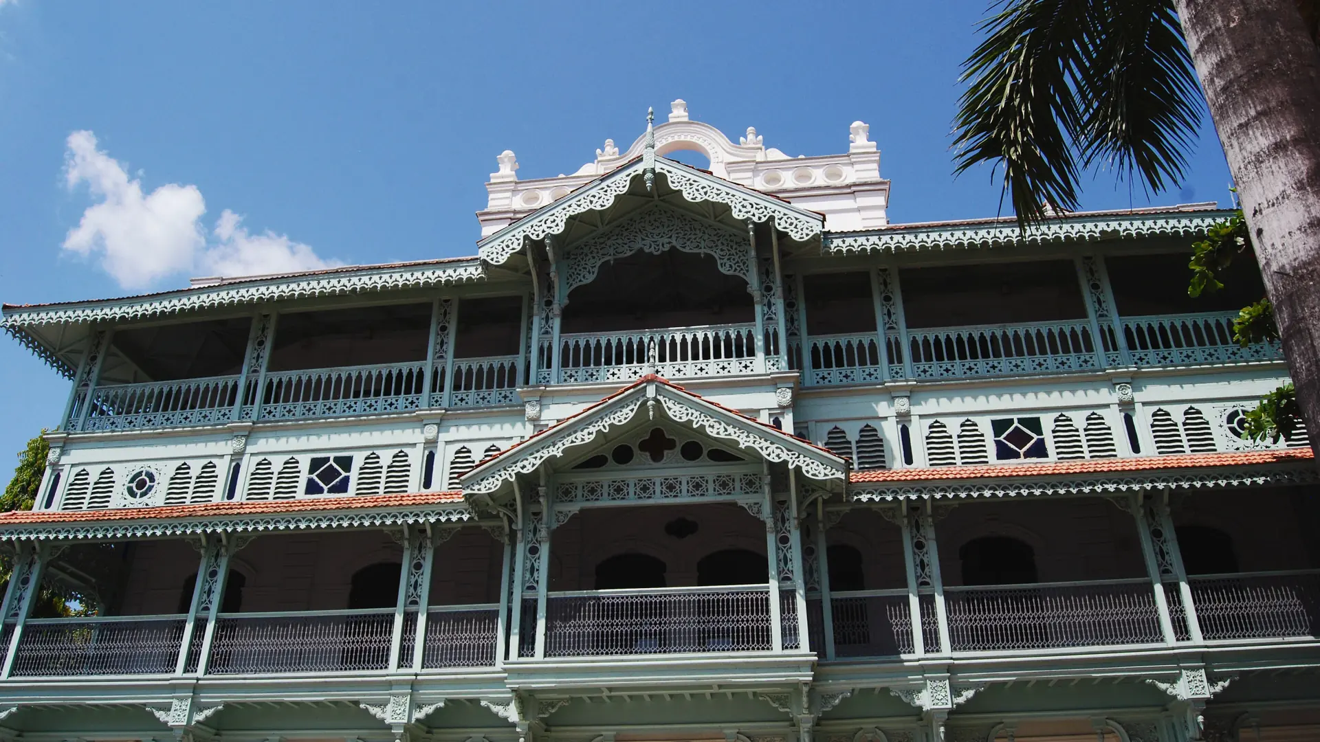 Old Dispensary facade near the northern Stone Town waterfront under a blue sky